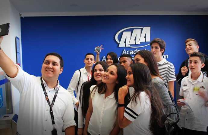 Inscríbete en el Semillero de Aviación de la AAA